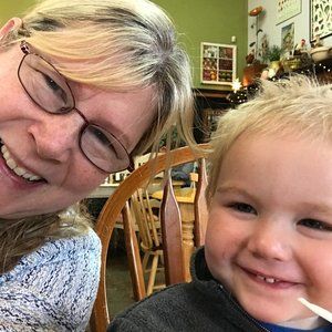 Meet your Posher, Candace